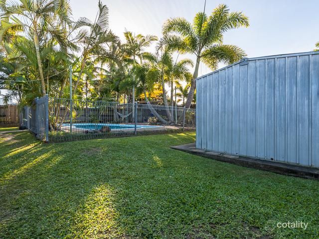 6 Lochmaben Ct, Beaconsfield, QLD 4740