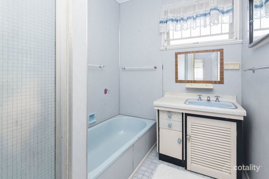 88 Sydney Ave, Camp Hill, QLD 4152