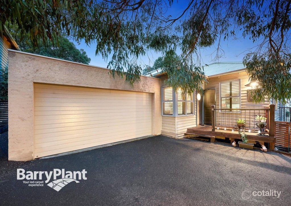 4/10a Bird St, Eltham, VIC 3095