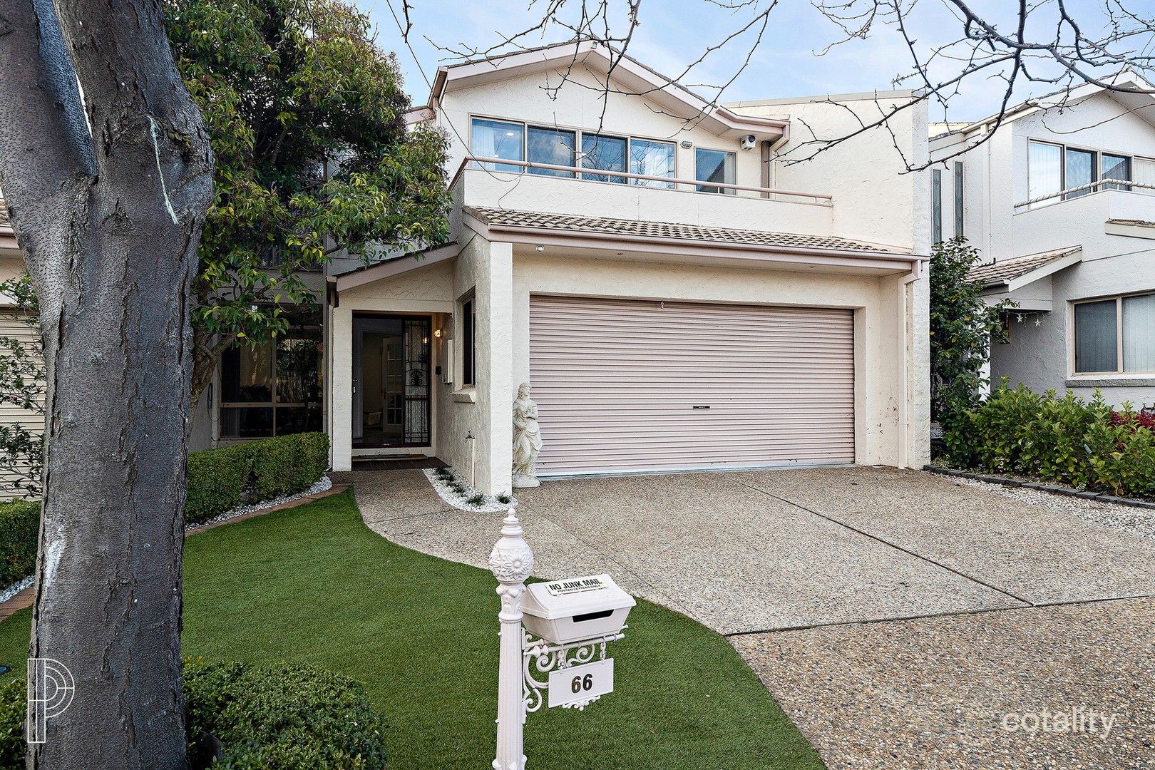 66 Tenison-Woods Cct, Bonython, ACT 2905