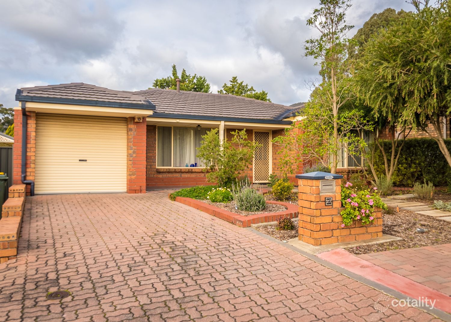 27 Stoneybrook Dr, Paradise, SA 5075