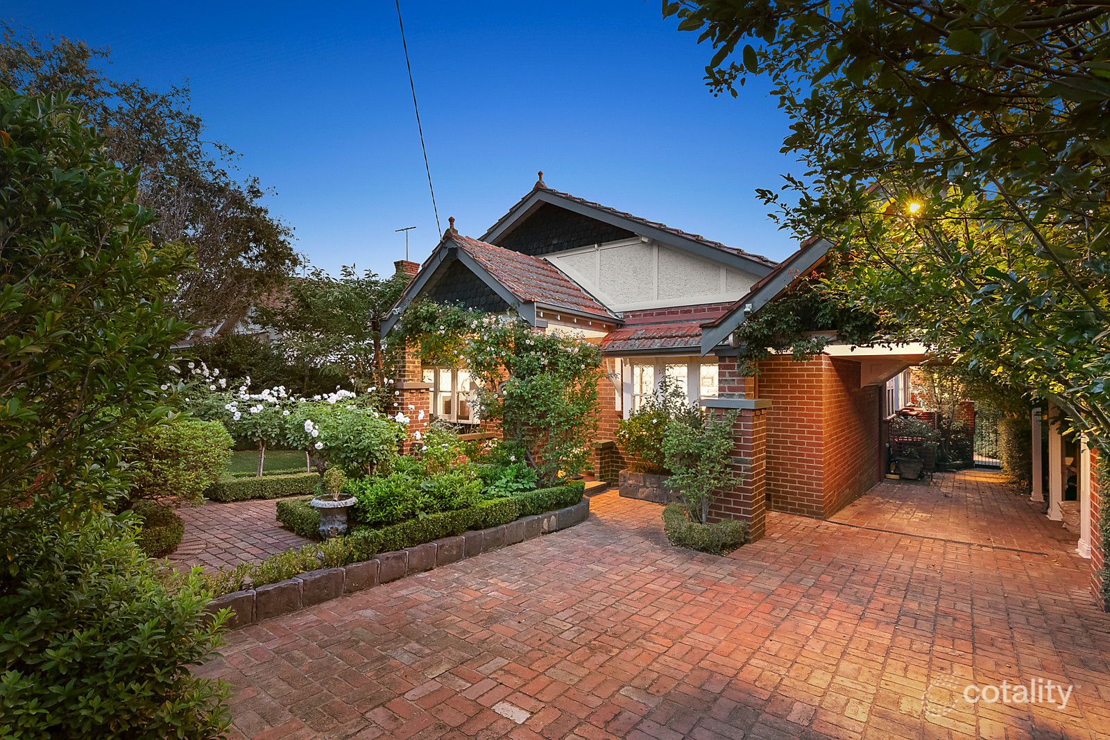 16 Howitt St, Glen Iris, VIC 3146