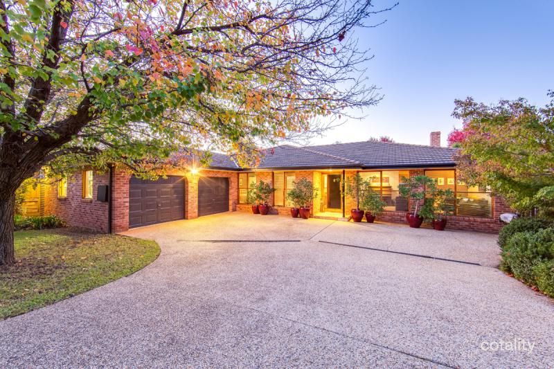 8 Hampton Ct, East Albury, NSW 2640