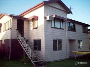58 Park St, Park Avenue, QLD 4701