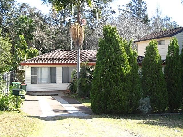 27 Fisher Rd, Point Clare, NSW 2250