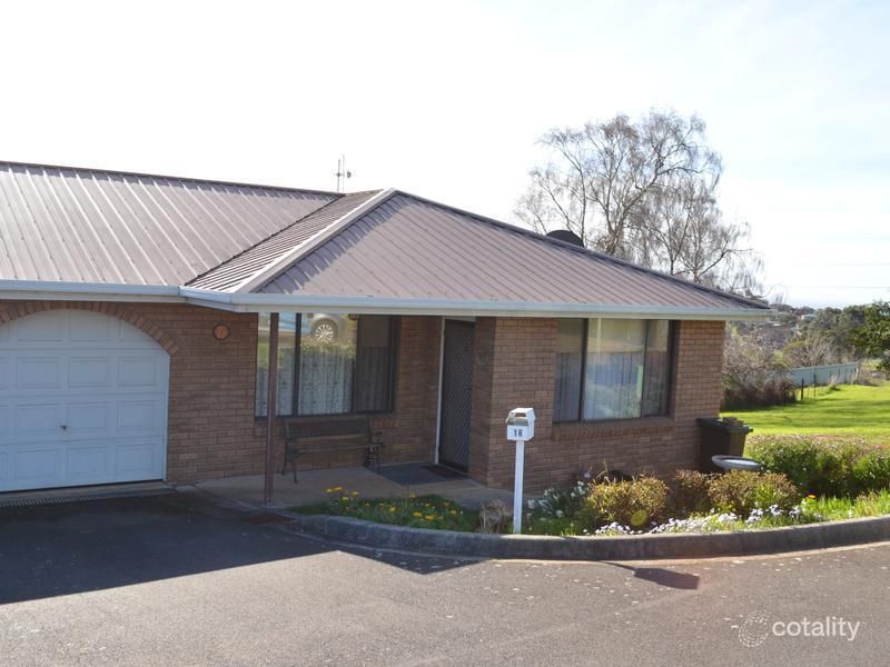 16/1 Atkins Dr, Romaine, TAS 7320