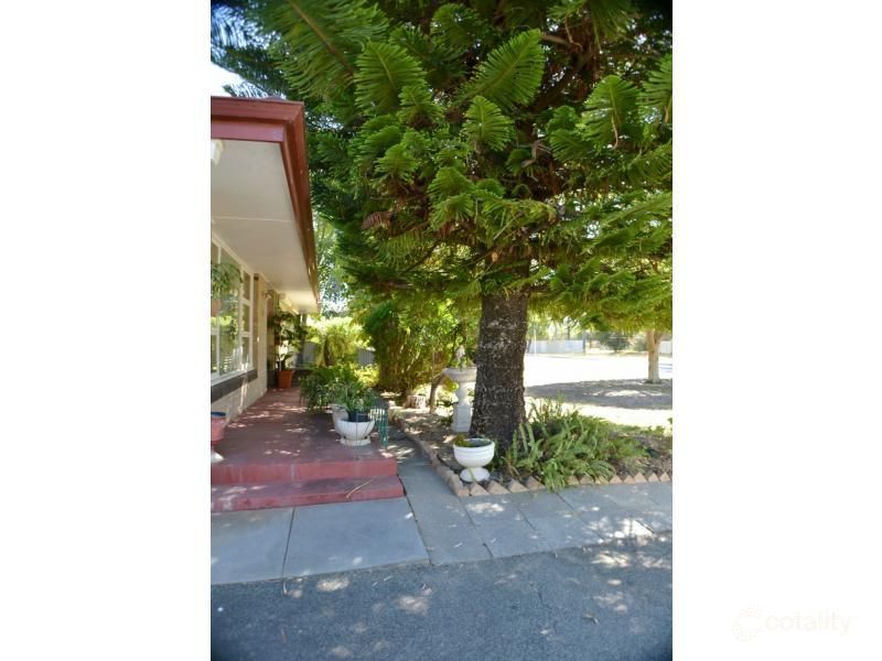 5 Morley St, Maddington, WA 6109