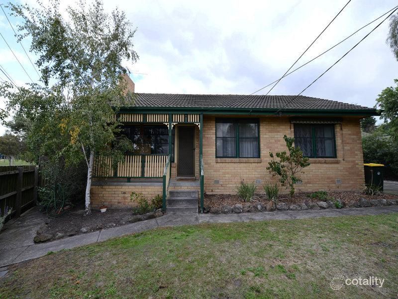 8 Lehmann Cres, Frankston North, VIC 3200