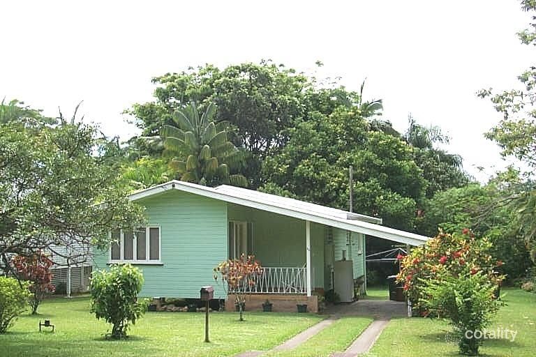 69 Hillview Cres, Whitfield, QLD 4870