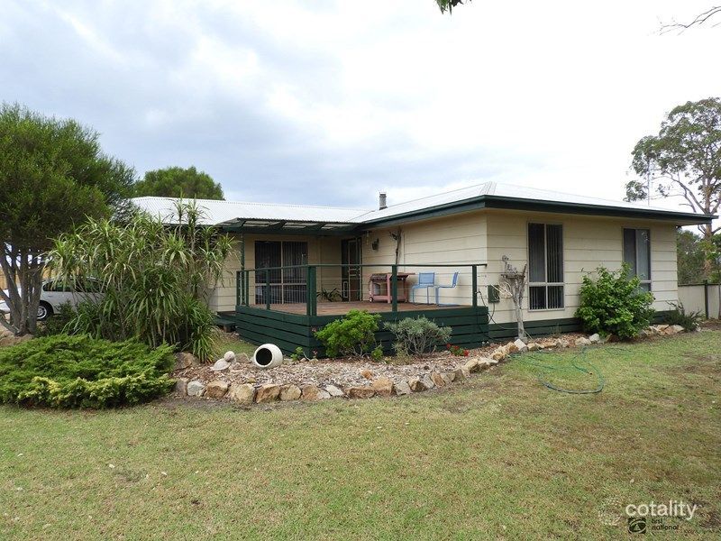 6 Shoreward Ave, Newlands Arm, VIC 3875