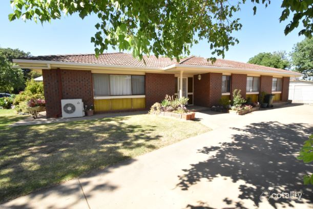 460 George St, Deniliquin, NSW 2710