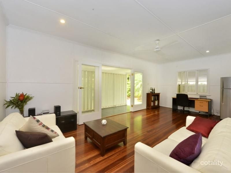 10 Keeble St, Stratford, QLD 4870