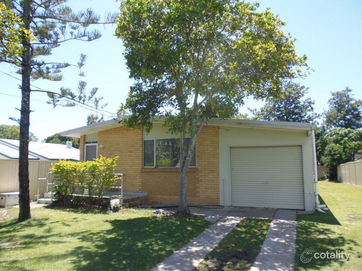 57 Mungera St, Runaway Bay, QLD 4216