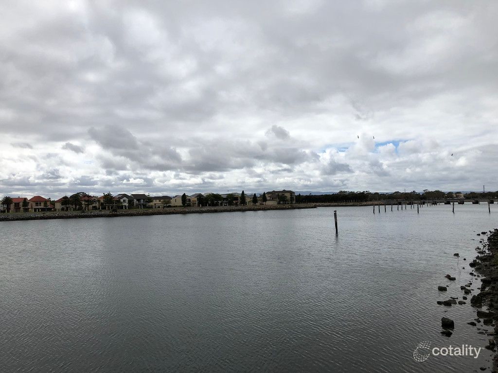 13 Kudlyo Cl, New Port, SA 5015