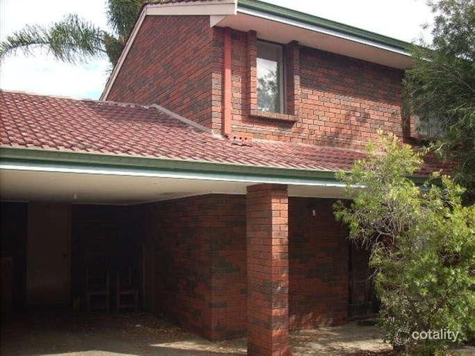 8/3 Robin St, Menora, WA 6050