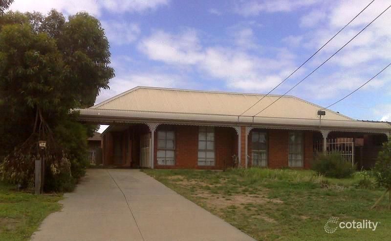 2/6 Catherine Rd, Seabrook, VIC 3028