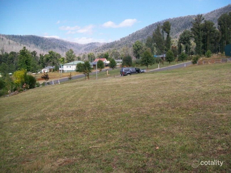 6 Gould Tce, Marysville, VIC 3779