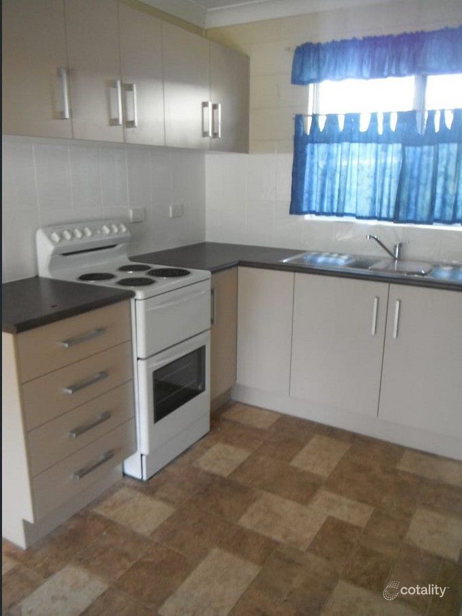 2/34 Jardine St, West Rockhampton, QLD 4700