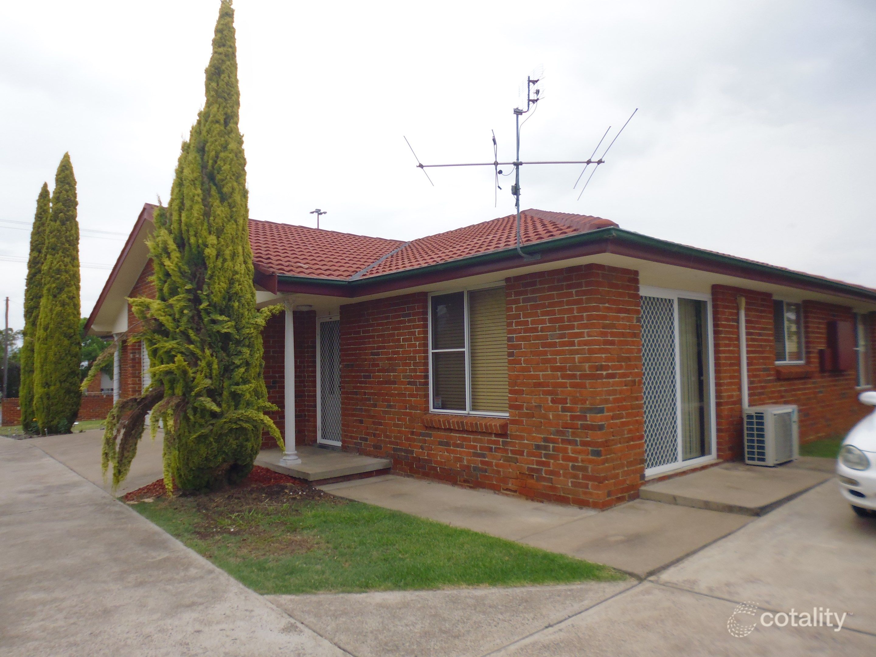 2/175 Goonoo Goonoo Rd, South Tamworth, NSW 2340