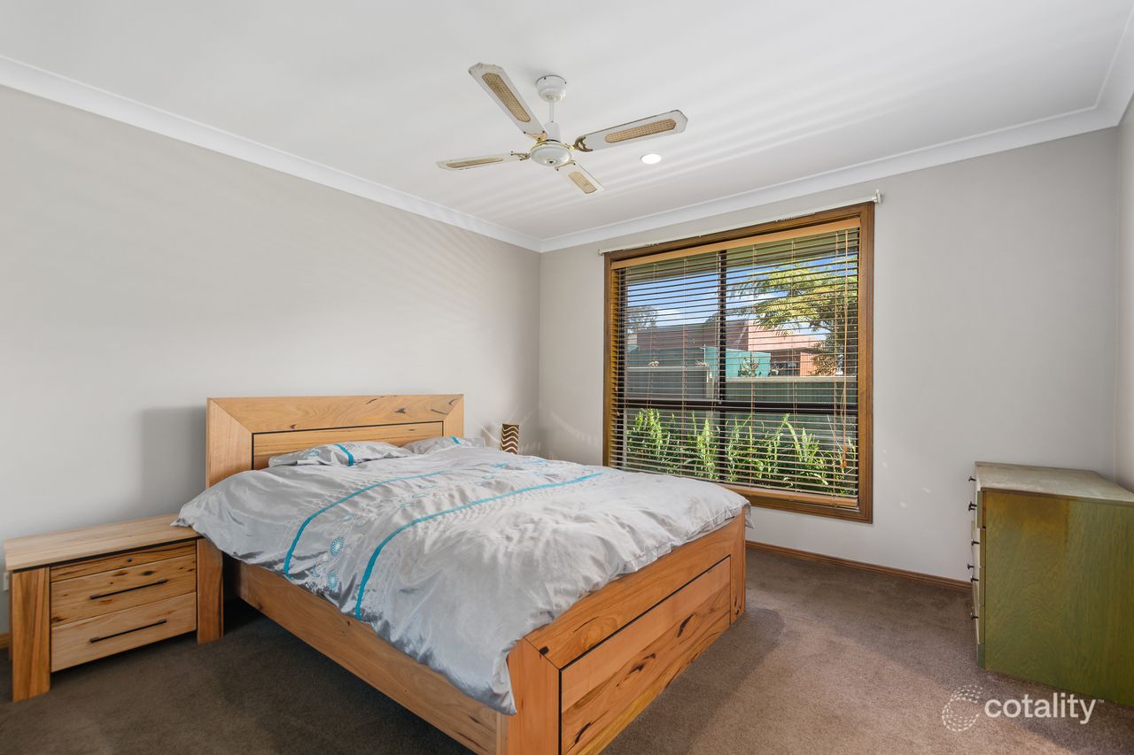 21 Brown Ave, Dapto, NSW 2530