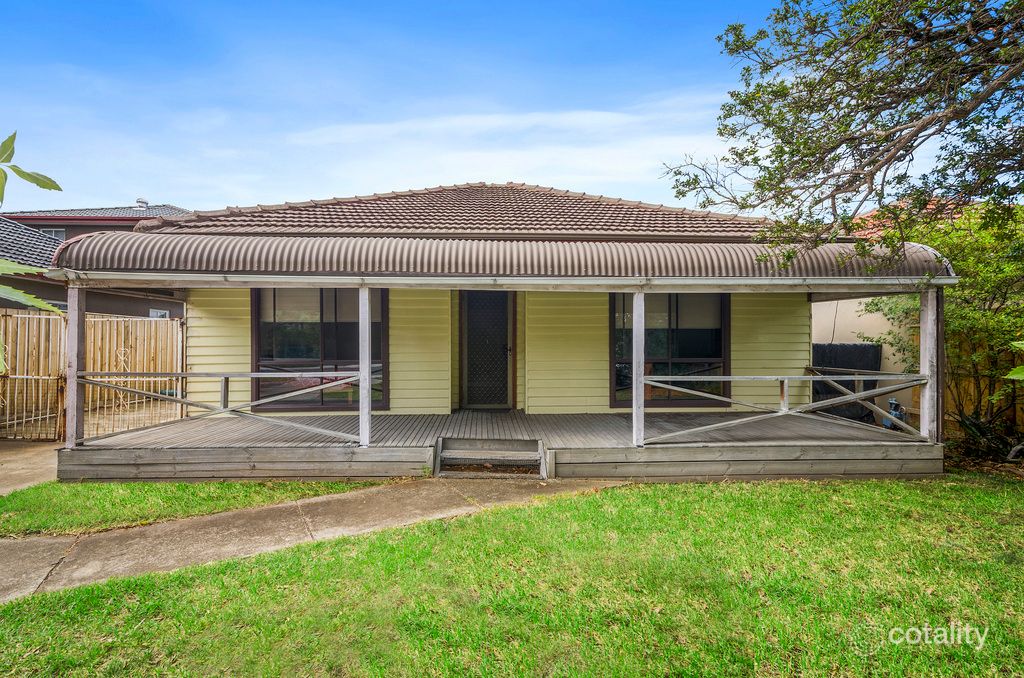16 Thorpe St, Newport, VIC 3015