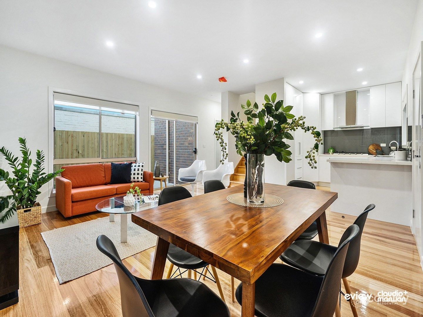 2/8 Salisbury St, Glenroy, VIC 3046