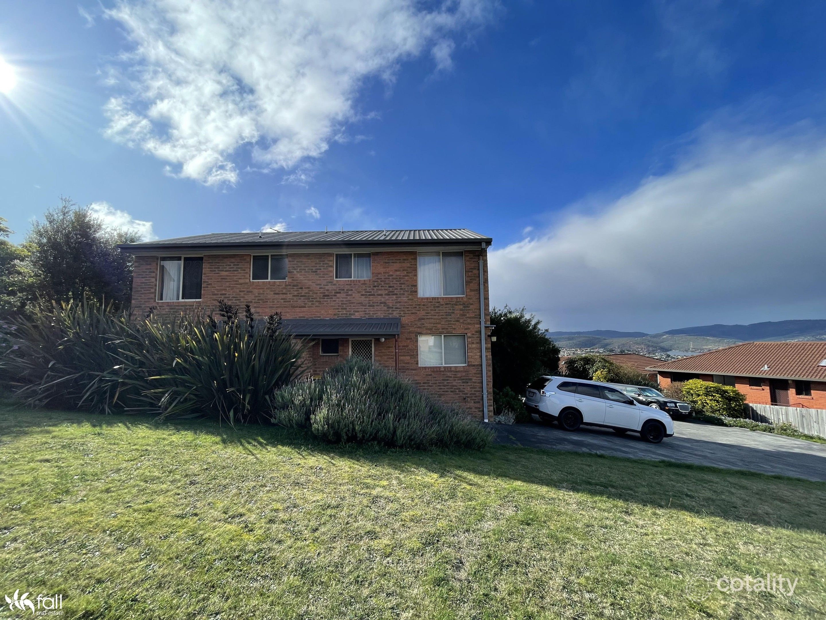 2/105 Amy St, West Moonah, TAS 7009