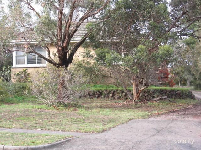 22 St Clems Rd, Doncaster East, VIC 3109