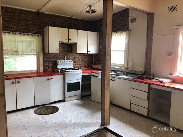 10 Lonard Ave, Wiley Park, NSW 2195