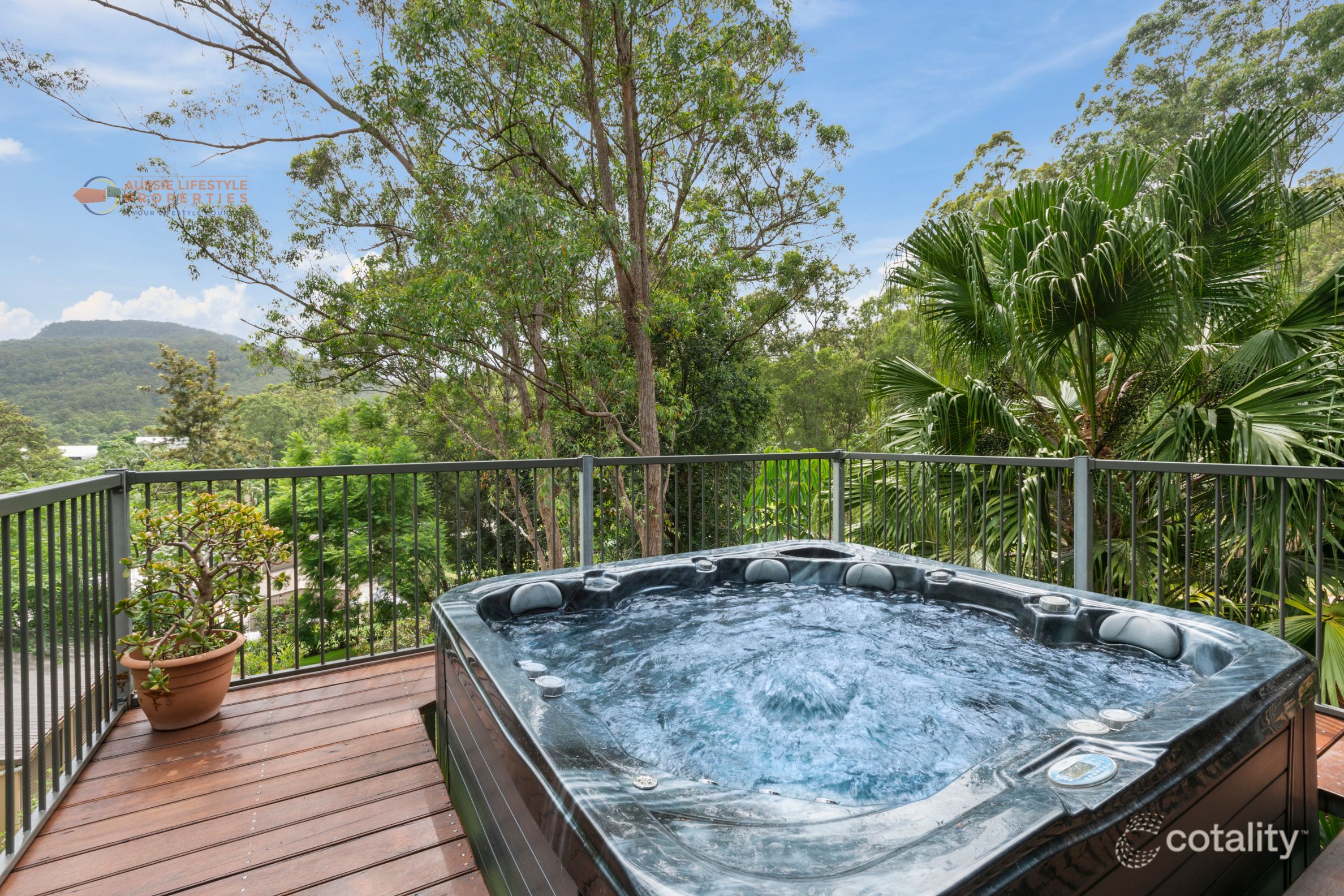 68 Kidston St, Canungra, QLD 4275