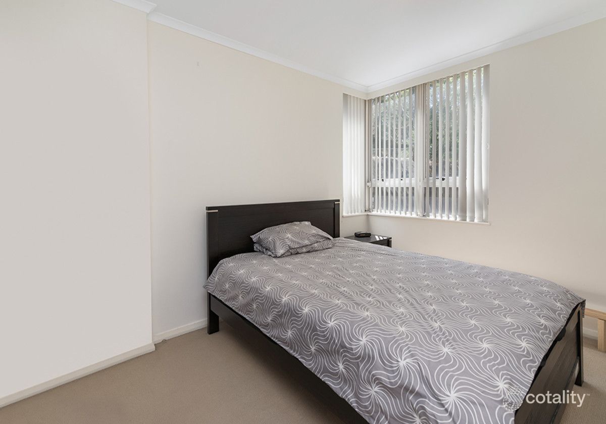 345/80 John Whiteway Dr, Gosford, NSW 2250