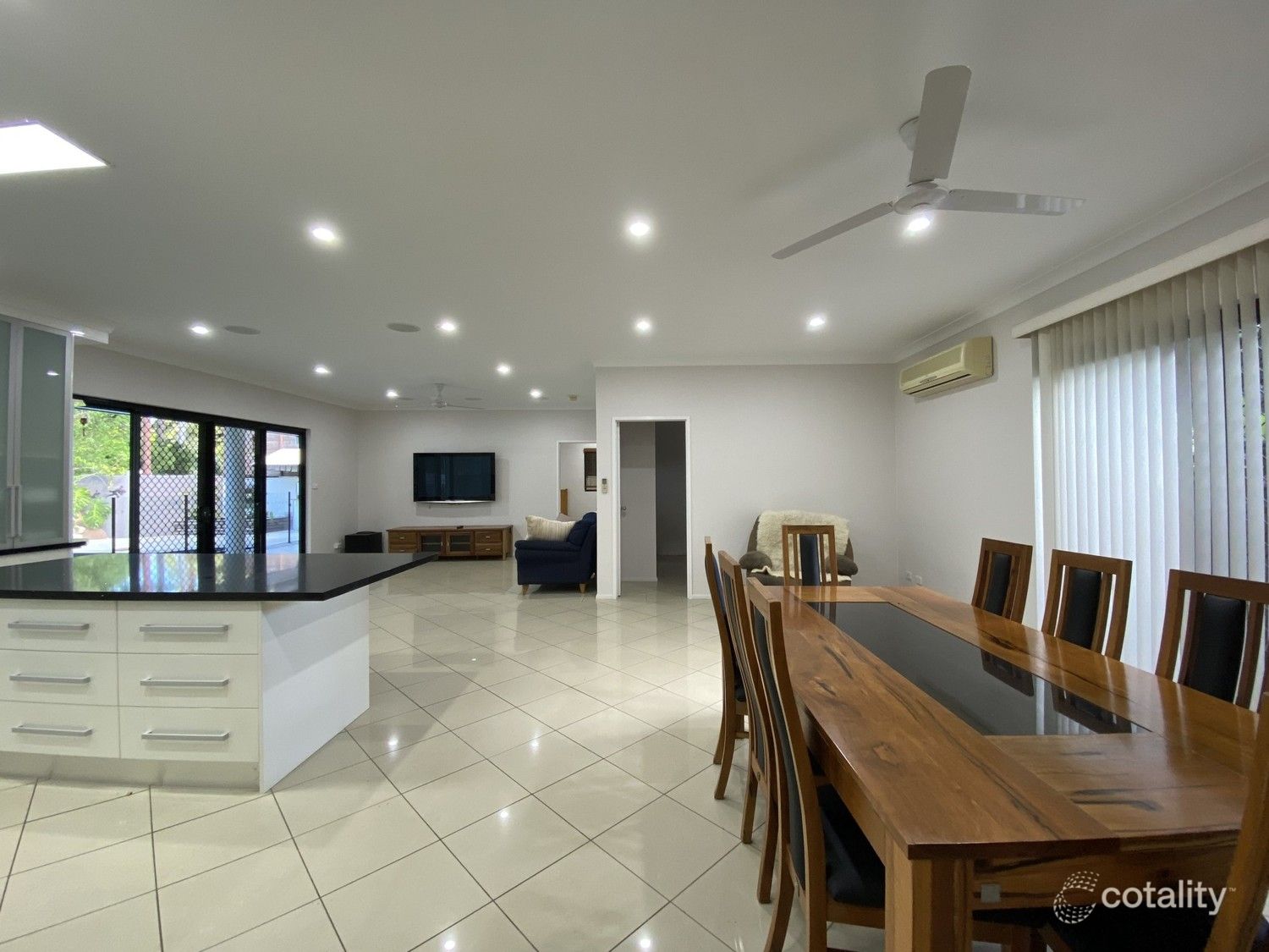 3 Morley St, Manoora, QLD 4870