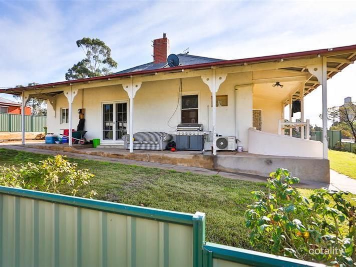 56-58 Rowe St, Ouyen, VIC 3490