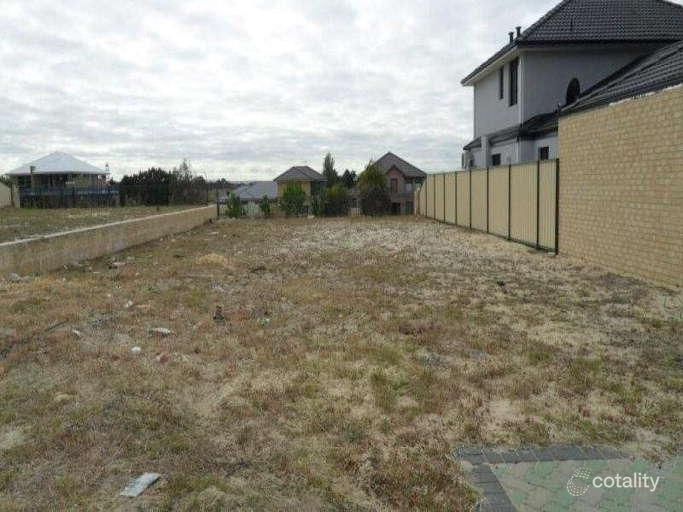 8 Jesmond Lane, Success, WA 6164