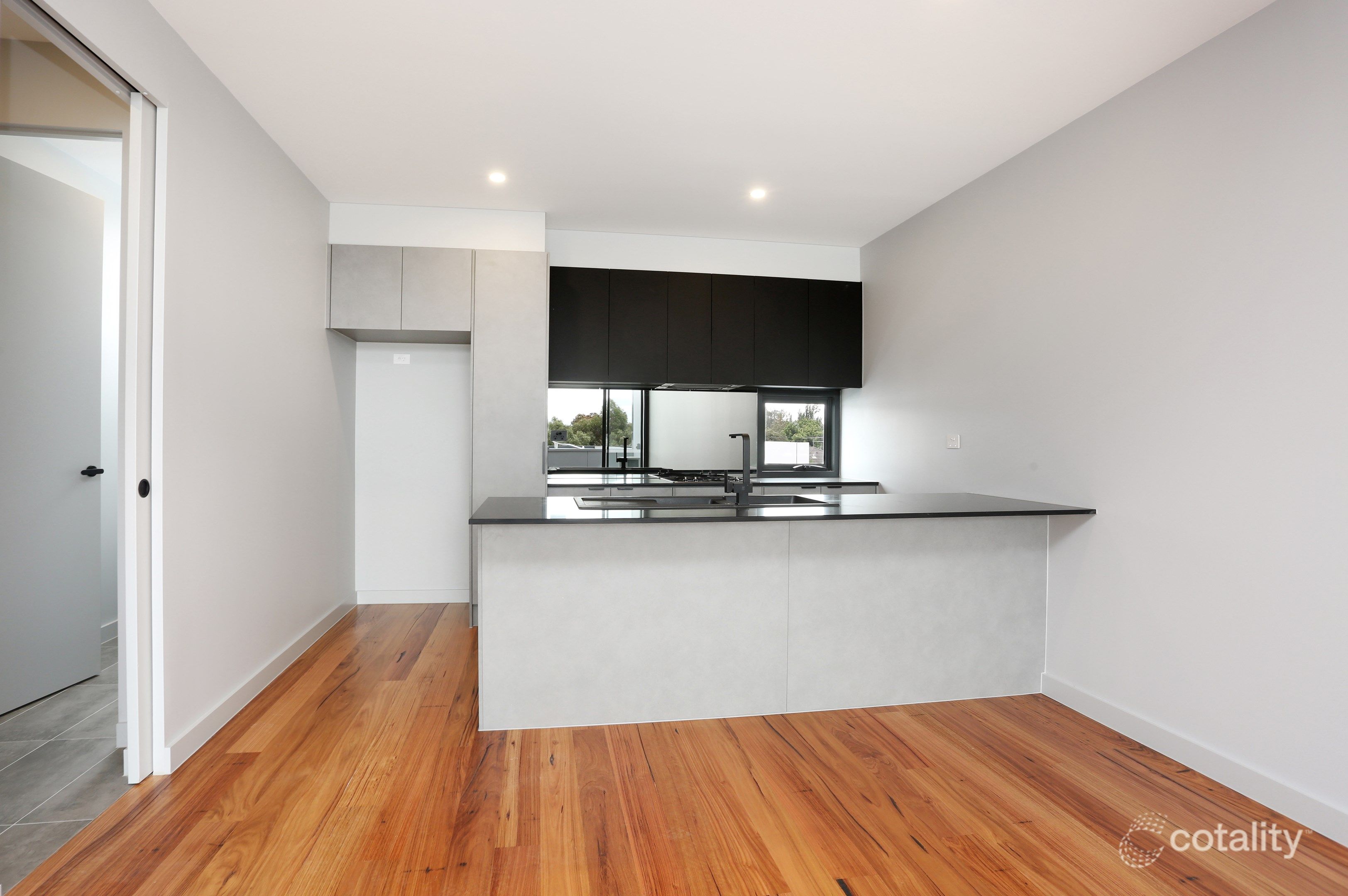 8/312 Pascoe Vale Rd, Essendon, VIC 3040