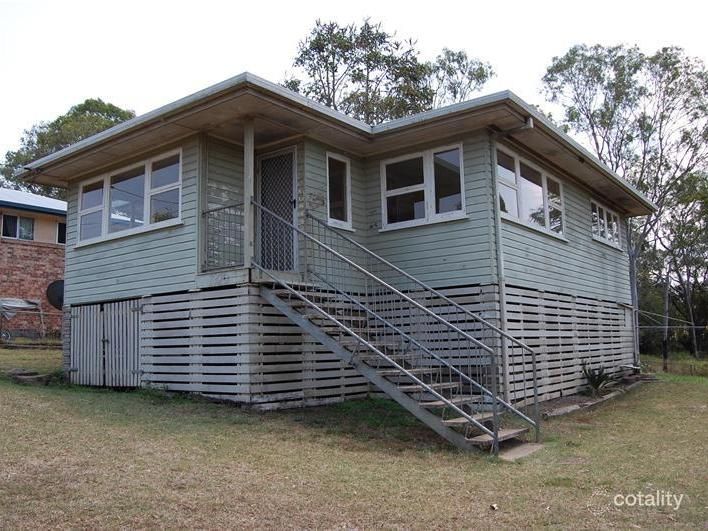 4 Gurnett St, Sarina, QLD 4737