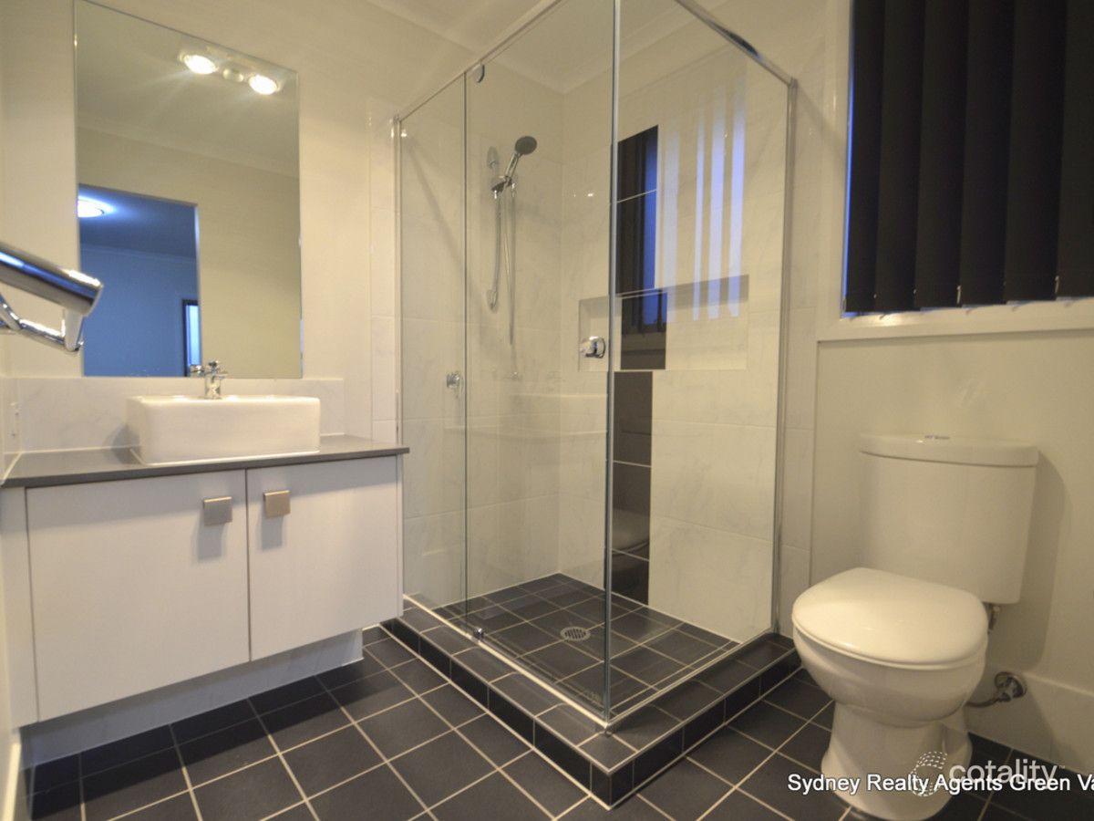 75 Commissioners Dr, Denham Court, NSW 2565