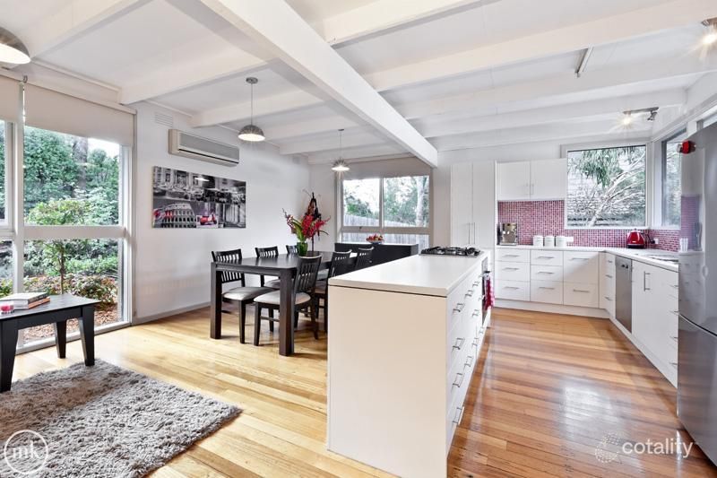 156 St Helena Rd, Briar Hill, VIC 3088