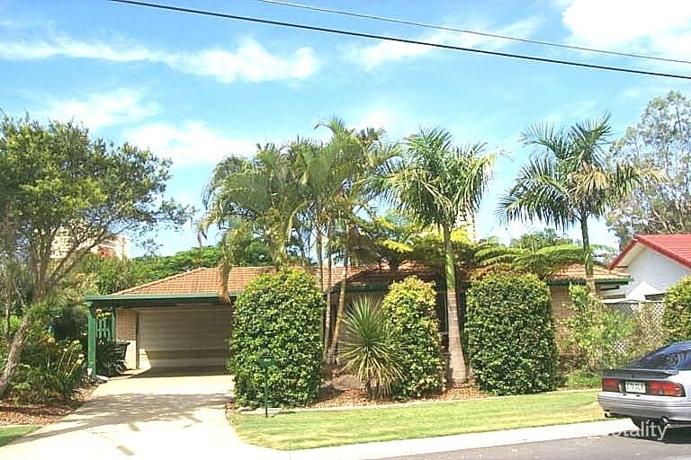 7 Aruma Ave, Burleigh Waters, QLD 4220