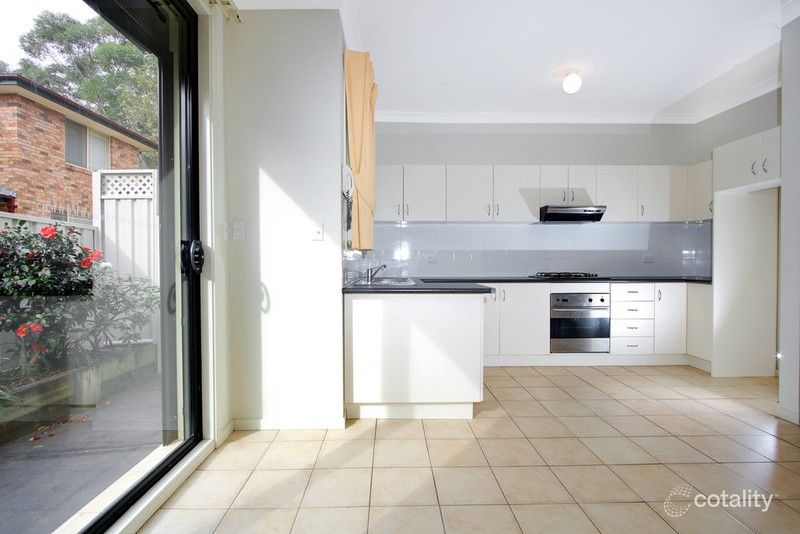 2/9a Gilmore St, West Wollongong, NSW 2500