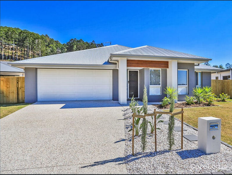 13 Hoop Pine Cct, Maudsland, QLD 4210