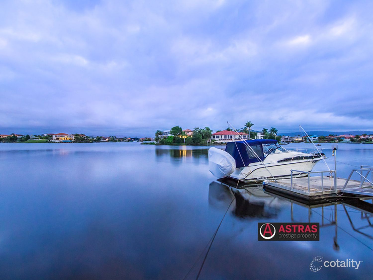 23 San Simeon Dr, Clear Island Waters, QLD 4226
