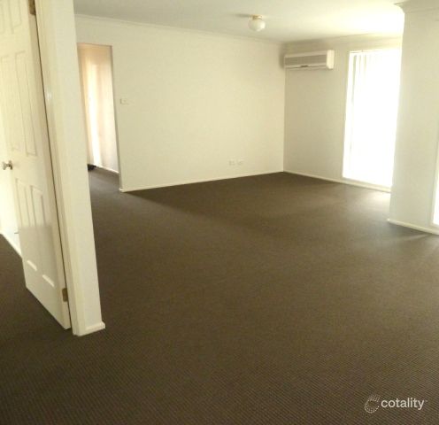 6 Bukari Way, Glenmore Park, NSW 2745