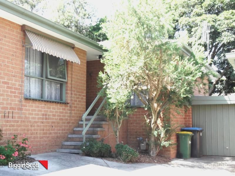 2/2 The Crescent, Ferntree Gully, VIC 3156