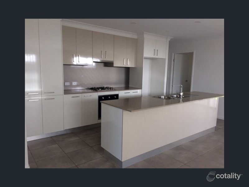 71 Greenwich Ave, Pimpama, QLD 4209