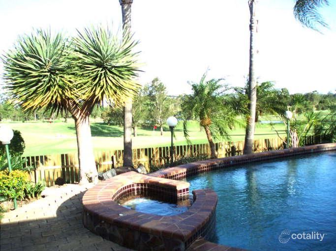 16 Robert Stanley Dr, Mount Warren Park, QLD 4207