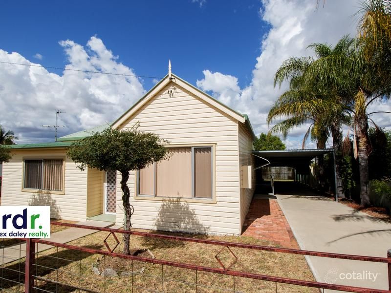 30 Burnett St, Delungra, NSW 2403