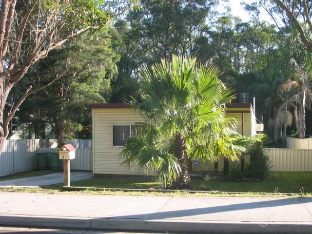 41 Bundilla Pde, Berkeley Vale, NSW 2261