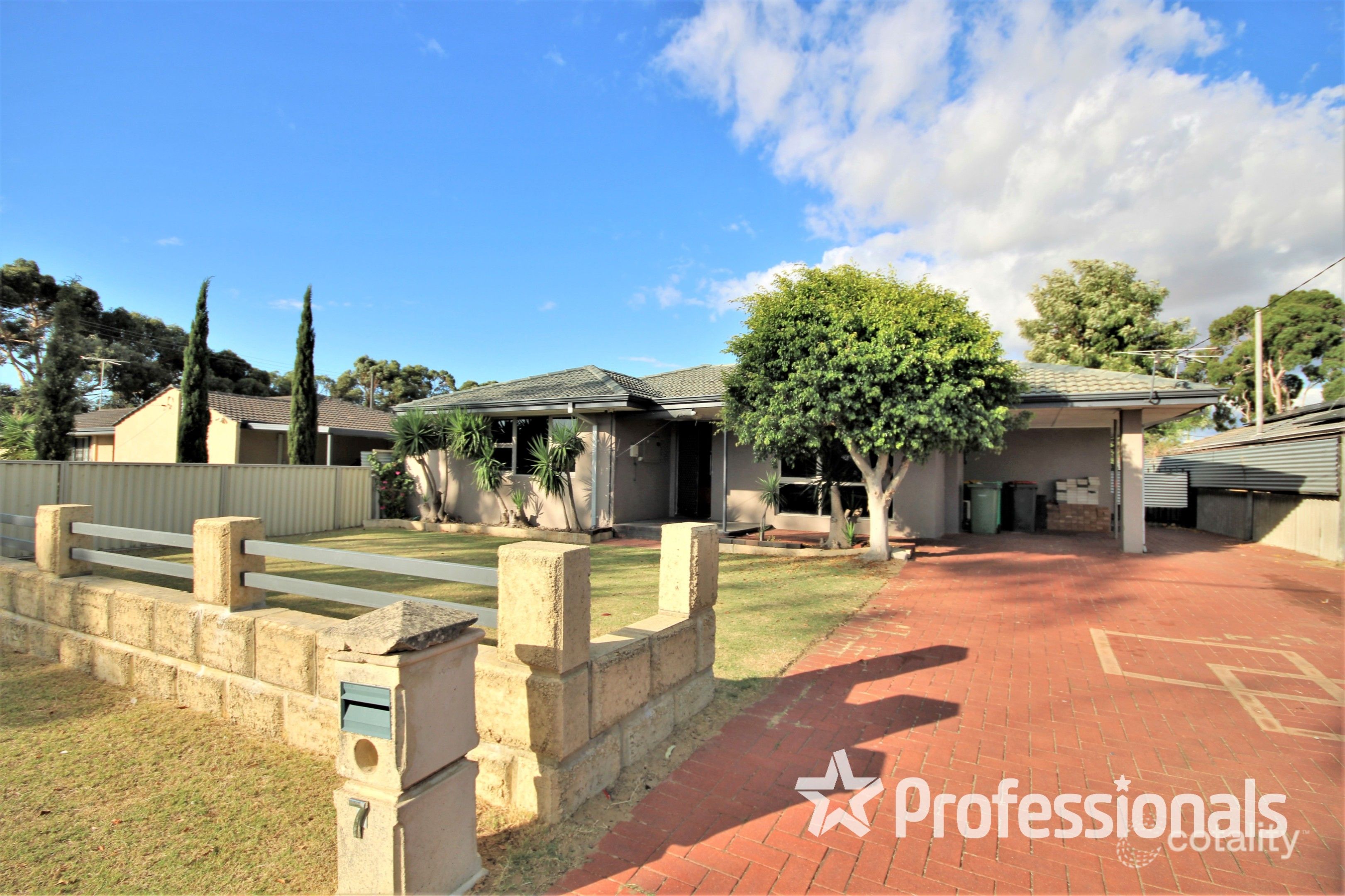 7 Inkpen Rd, East Bunbury, WA 6230