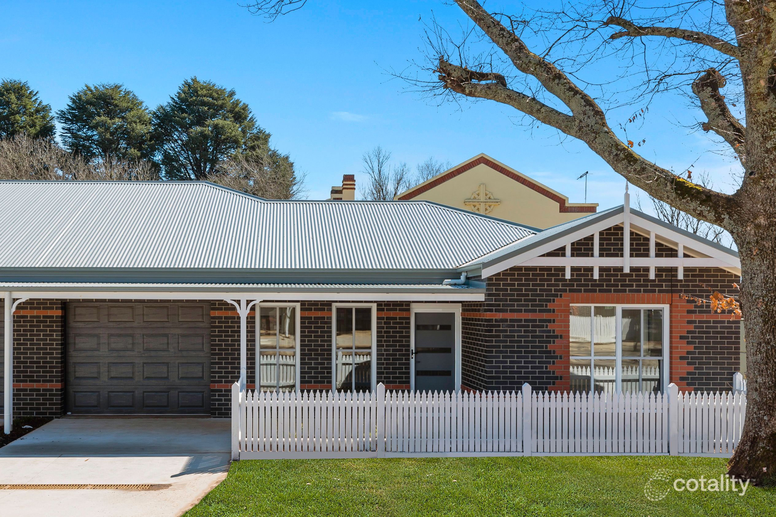 68 High St, Trentham, VIC 3458